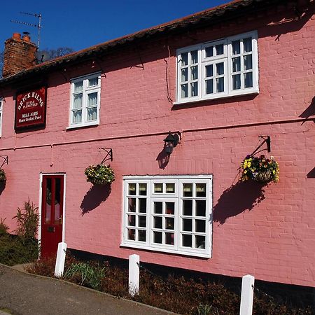 Hotel The Brick Kilns Salhouse Exterior foto